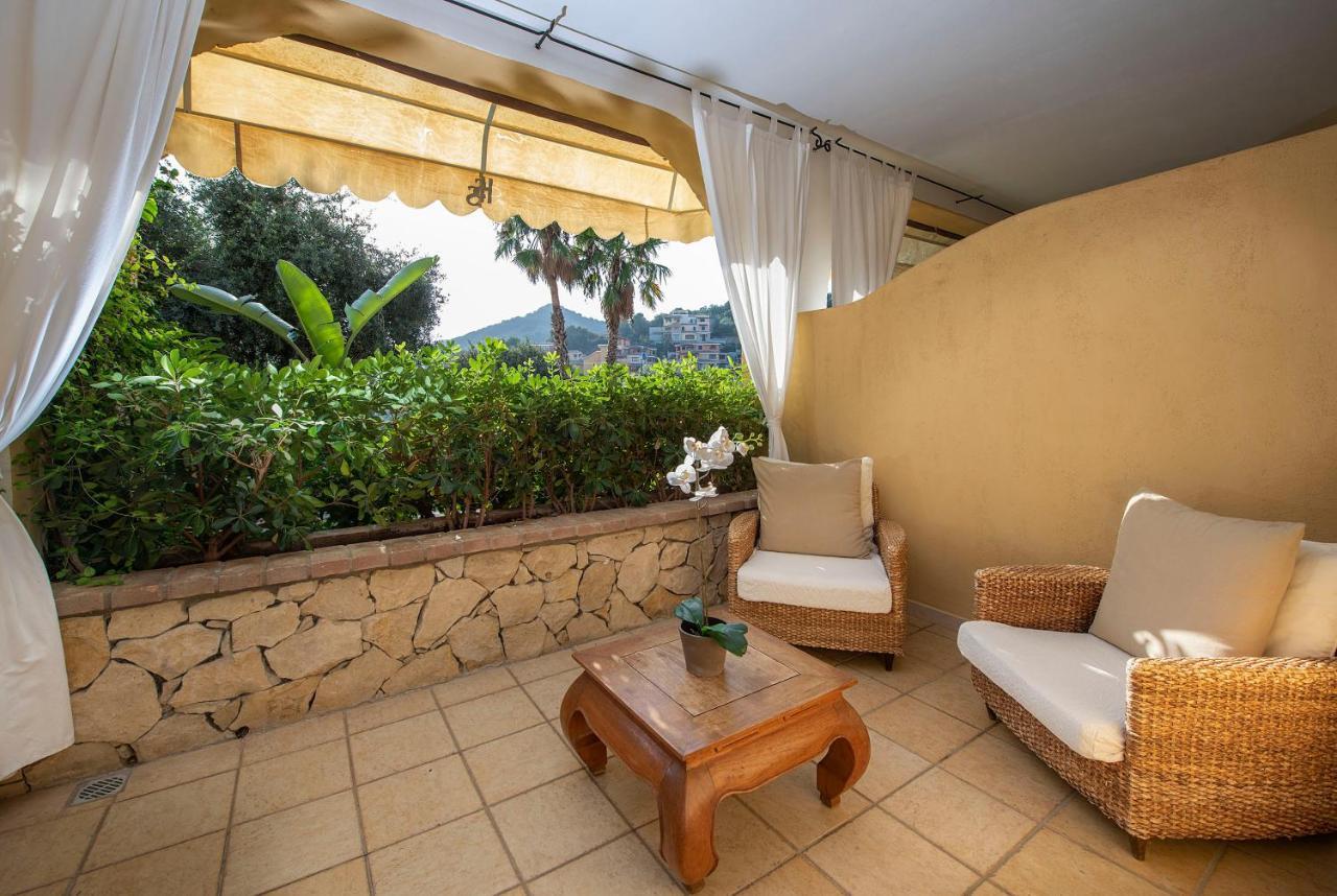 Boutique Hotel Su Sergenti Villasimius Esterno foto