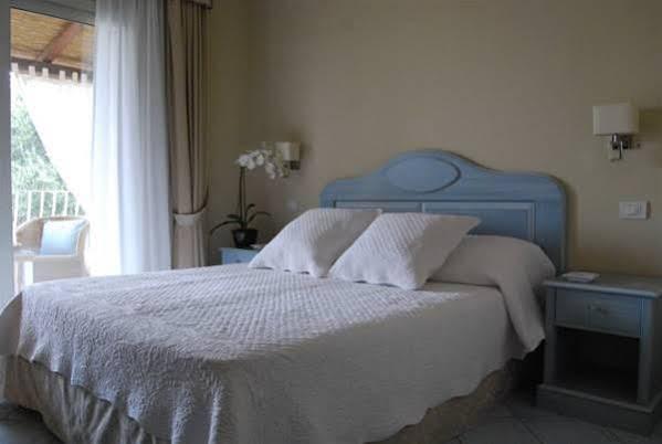 Boutique Hotel Su Sergenti Villasimius Esterno foto