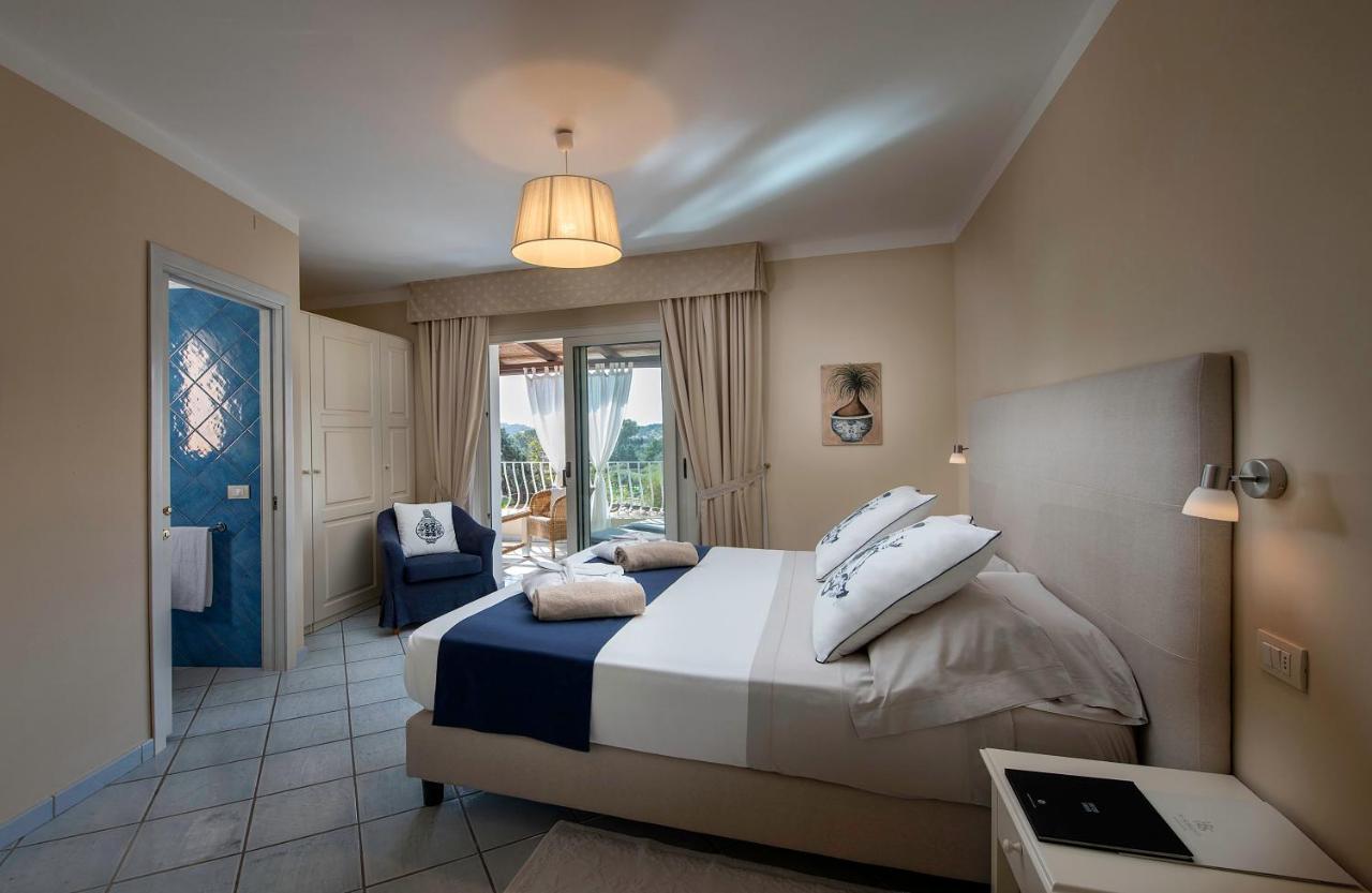Boutique Hotel Su Sergenti Villasimius Esterno foto
