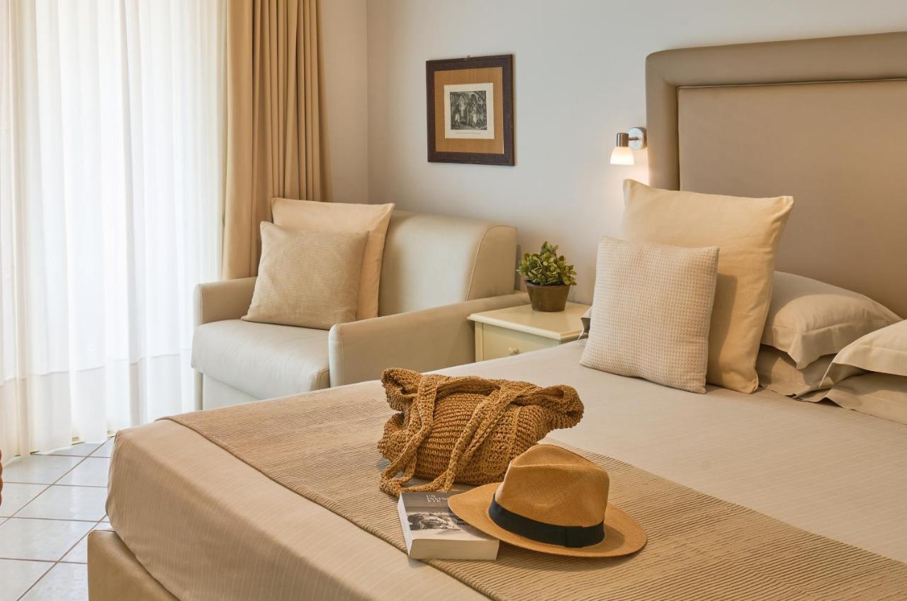 Boutique Hotel Su Sergenti Villasimius Esterno foto